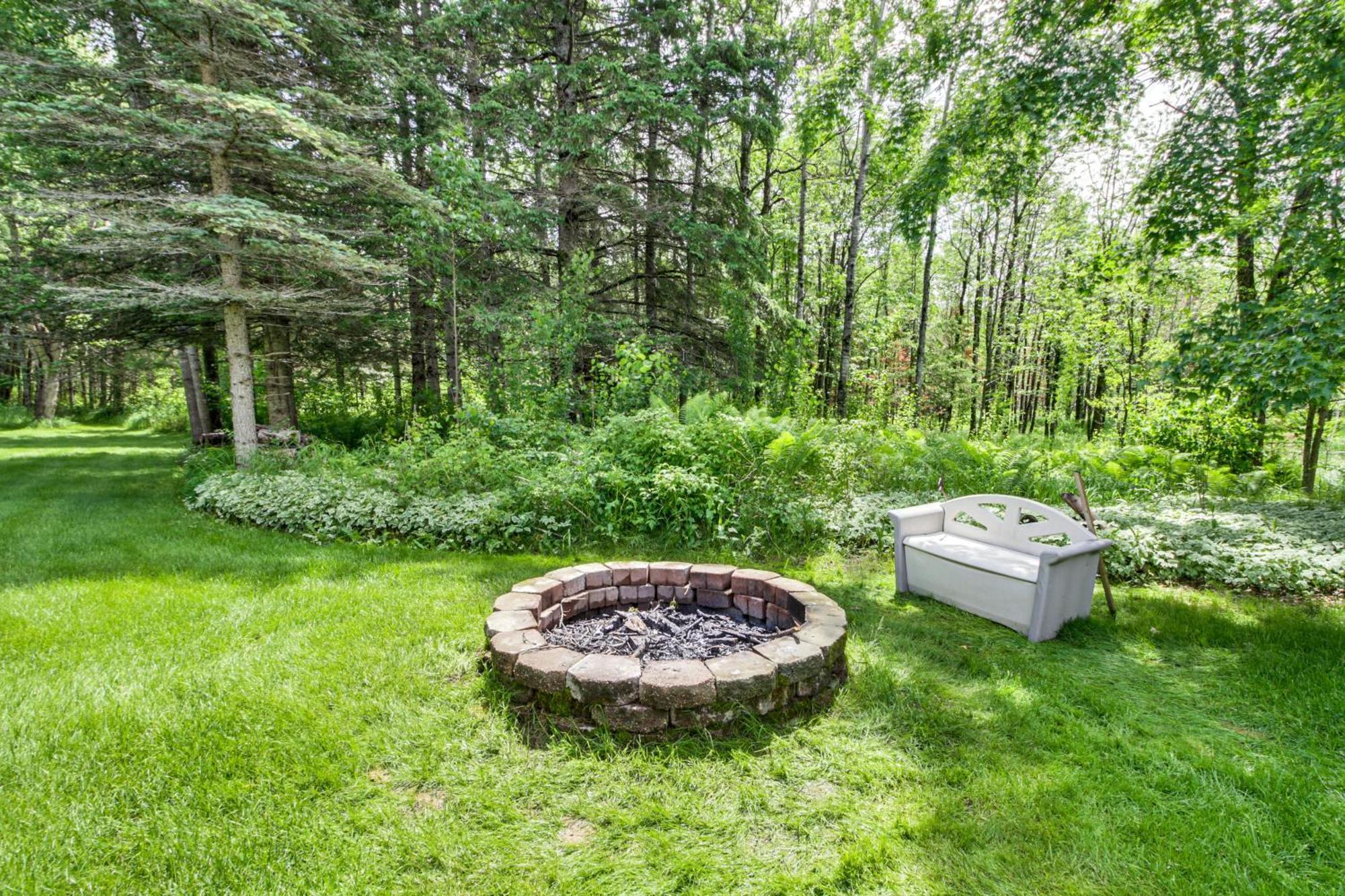 Duluth Lake House - Walk To Beach And Boat Ramp! Villa Hermantown Exterior photo